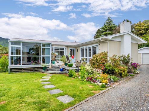 34 Rata Street, Waikanae