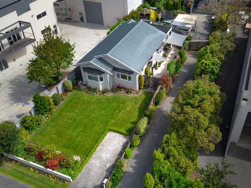 10 Marylands Place, Middleton