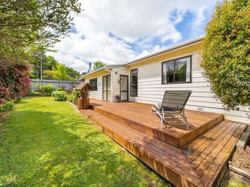32B Shanly Street, Brown Owl