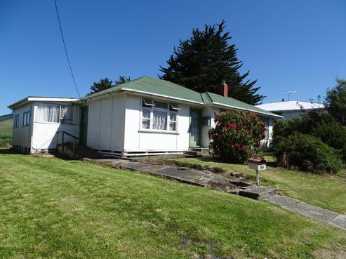 53 Main Road, Clinton and Surrounds