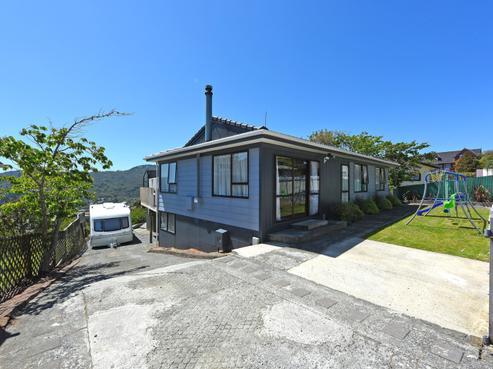 13 Fenchurch Grove, Stokes Valley
