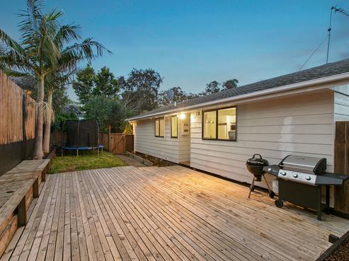 16 Midgley Road, West Harbour