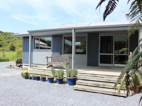 727 Collingwood-bainham Main Road, Collingwood