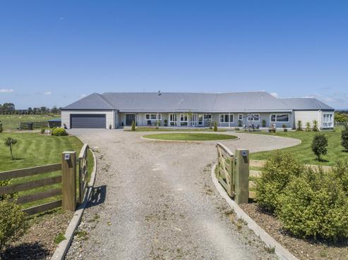 117 Clevely Line, Bunnythorpe