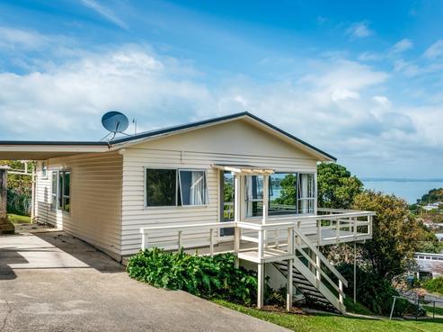 3 Moana Avenue, Surfdale