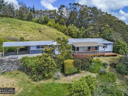 8 Hill Street, Hikurangi