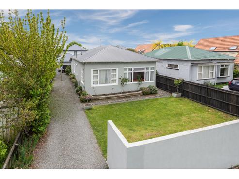 47 Gresford Street, Edgeware