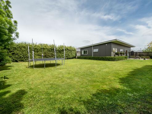 4 Millesimes Way, Yaldhurst