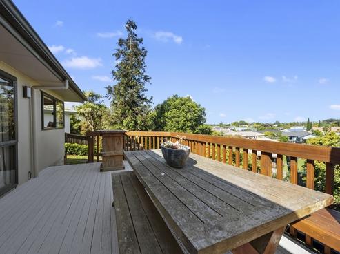 19 Church Road, Pukete