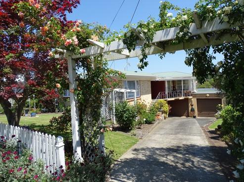4 Lewis Street, Paeroa