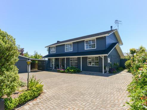 16B Gaisford Terrace, Waipukurau and Surrounds