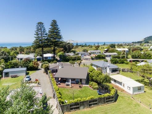 28 Airini Road, Waimarama