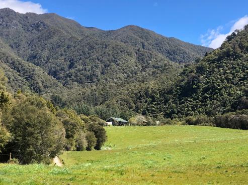 785 Long Plain Road, Takaka