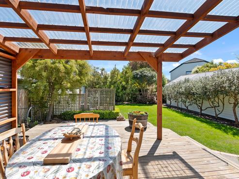 33 Stanbury Avenue, Somerfield