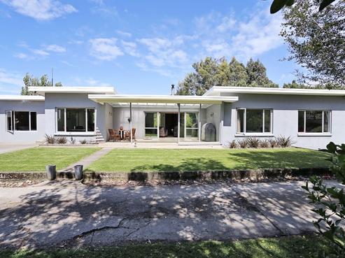 1893 Winton Lorneville Highway, Makarewa