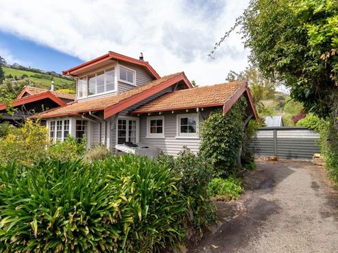 232 Main Road, Moncks Bay