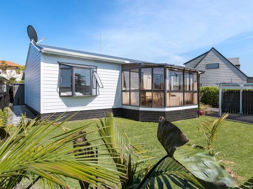 26 Nukumea Common, Orewa