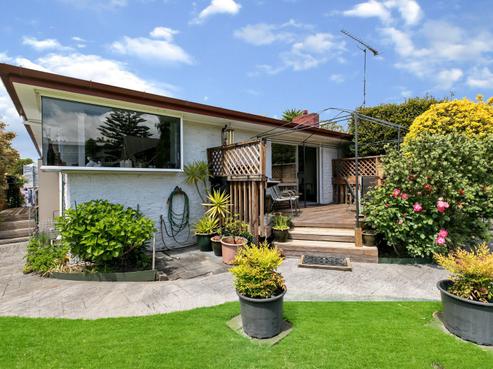 14 Sunnyhills Avenue, Glenview
