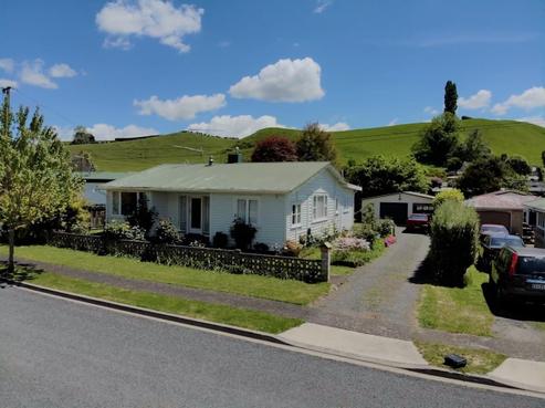 12 Church Street, Tirau
