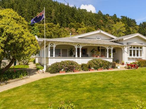 101 Main Road, Havelock