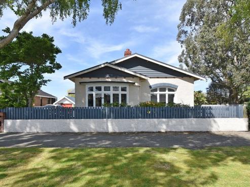 27 Newcastle Street, Windsor