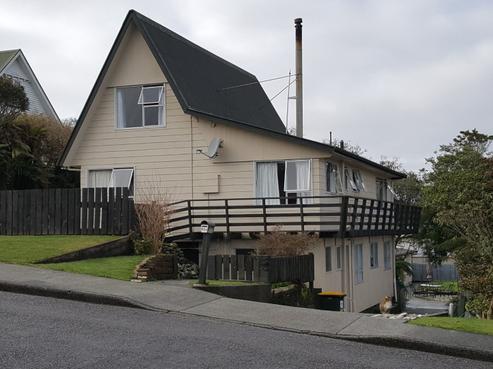 86 Jollie Street, Hokitika