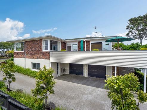 8A Folkestone Street, Murrays Bay