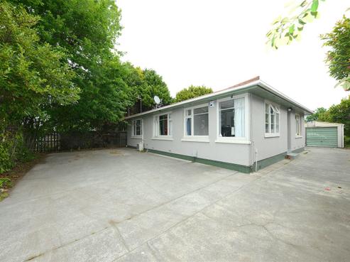 34 Curletts Road, Sockburn