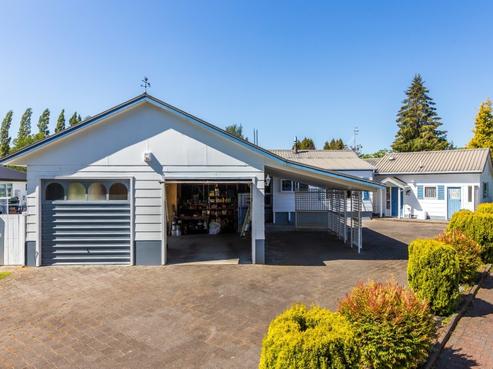 3 Tohe Cul, Kinloch