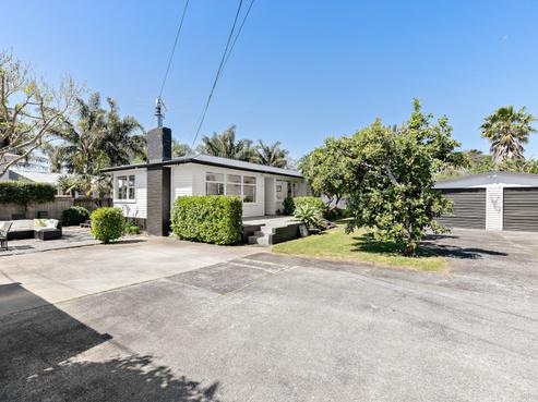 673 Te Atatu Road, Te Atatu Peninsula