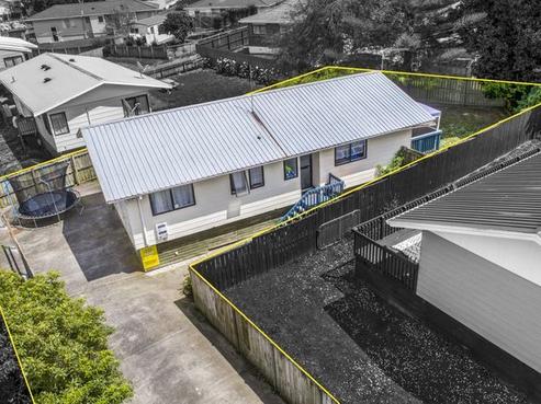 2/63 Palmers Road, Clendon Park