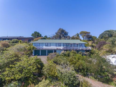 11 Morey Road, Cable Bay