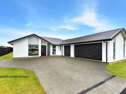 77 Southfield Drive, Lincoln
