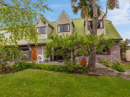 2/29 Celia Street, Redcliffs