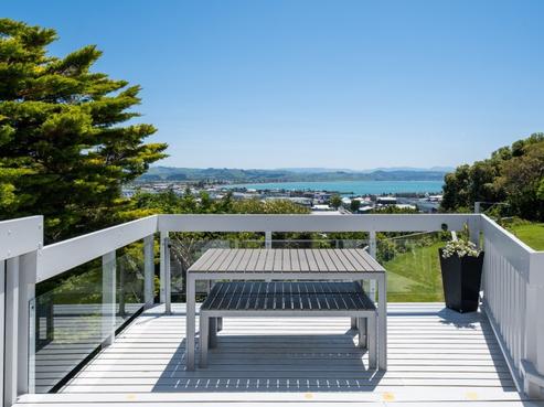 13 Denholm Road, Napier Hill