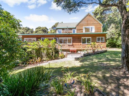 333 Titirangi Road, Titirangi