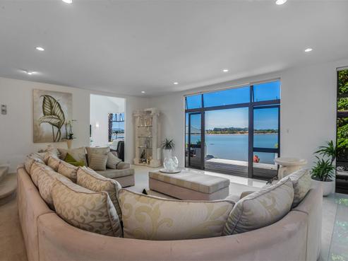 7 Gigi Place, Conifer Grove