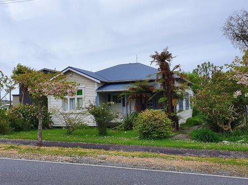 27 Aylmer Street, Ross