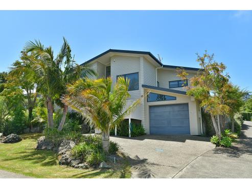88A Brian Crescent, Stanmore Bay