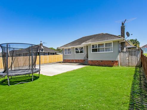 70 Preston Road, Clover Park