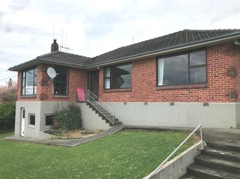 48 Glen Street, Marchwiel