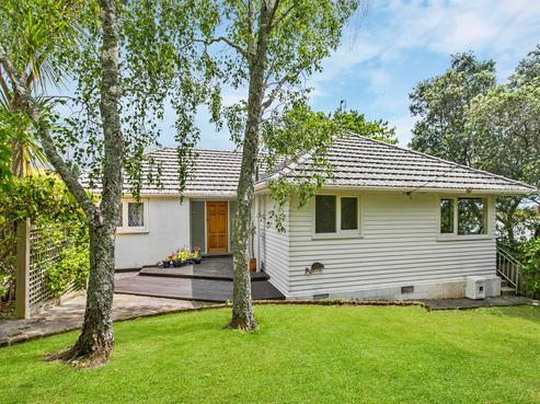 13 West Lynn Road, Titirangi