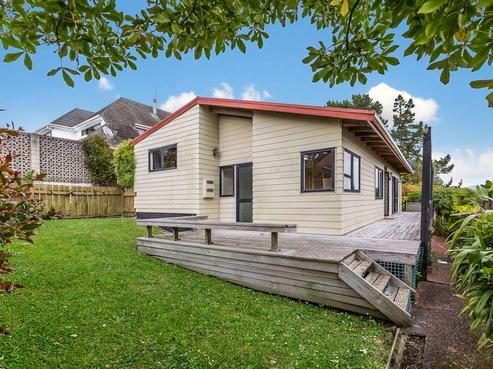 2/541 Hibiscus Coast Highway, Hatfields Beach
