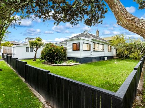 7 Egremont Street, Belmont