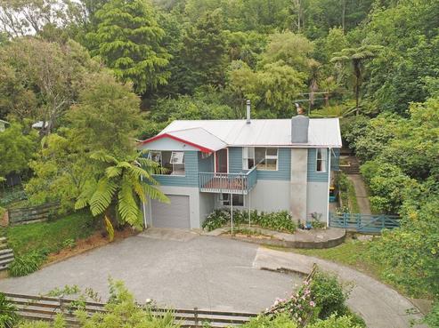 35 Watt Street, Featherston