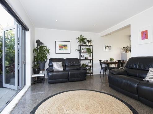 6/51 Point Chevalier Road, Point Chevalier