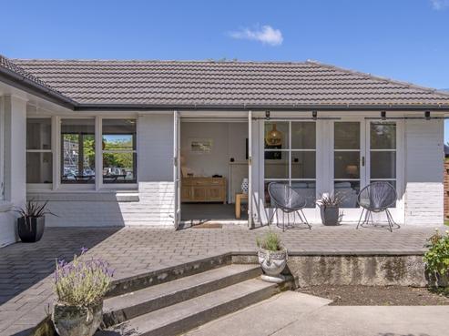 6 Penhelig Place, Burnside