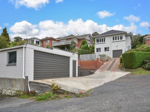 32 Barr Street, Kenmure