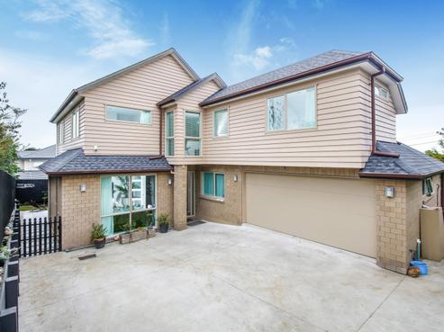 28A Hayr Road, Three Kings