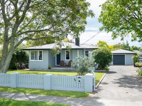 30 Reynolds Road, Havelock North